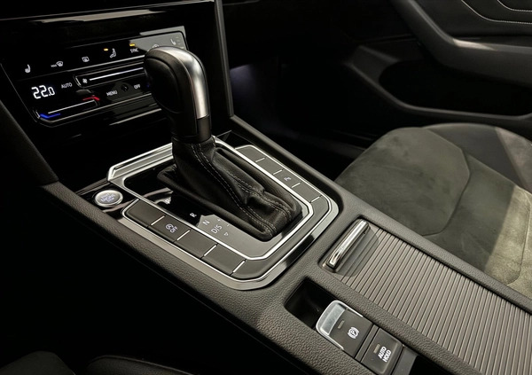 Volkswagen Arteon cena 142900 przebieg: 95542, rok produkcji 2020 z Piastów małe 352